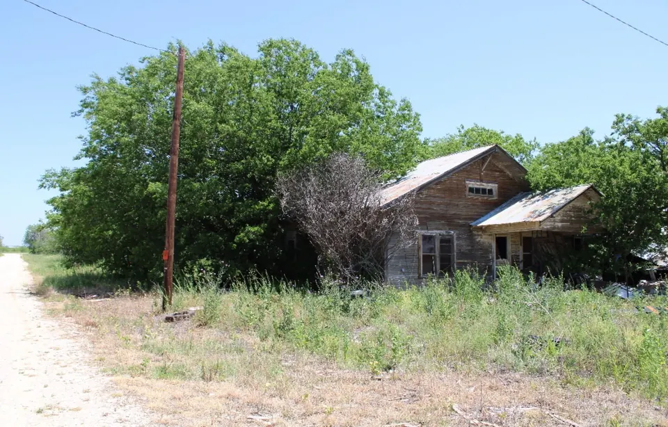 Overview of 1.29 acre ranch in Taylor County, Texas
