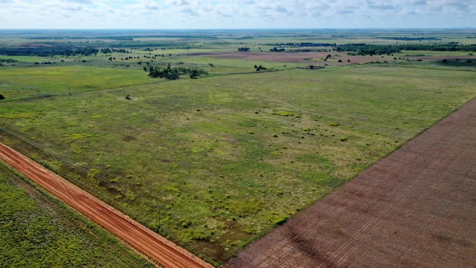 Overview of 106 acre farm in Wilbarger County, Texas