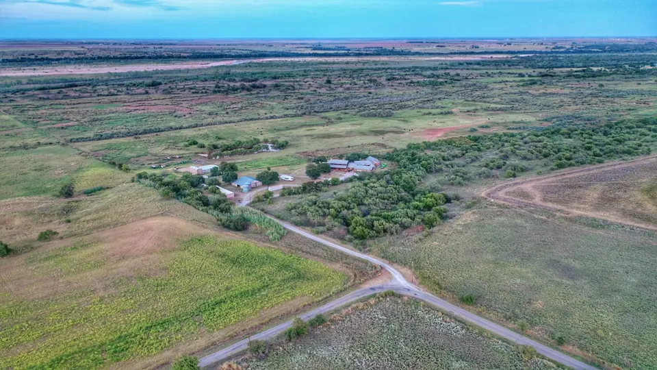 Overview of 907 acre hunting land in Wichita County, Texas