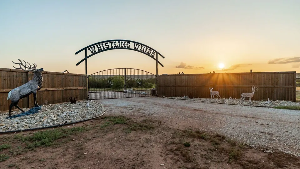 Gated entrance to Whistling Winds ranch with deer statu, 1,764 acres in Hardeman County, 1774.30 acres in Hardeman County, TX